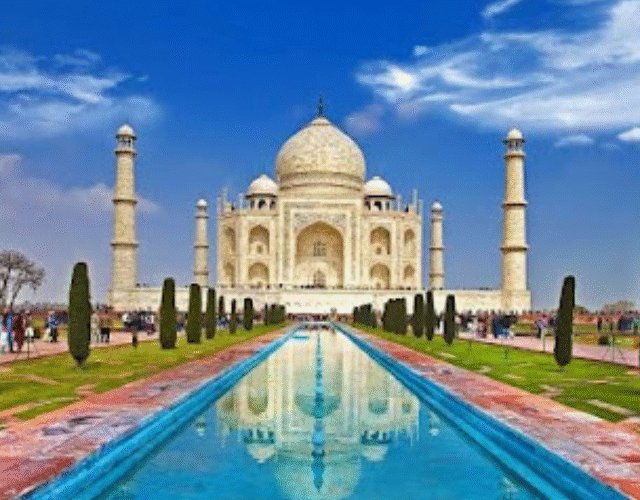 Speciality of Agra Tajmahal
